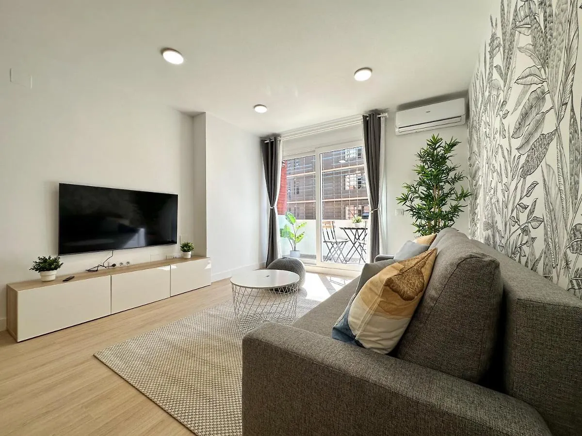 Holidays2Malaga Lebrija 3 Bedroom & Terrace & Parking & Smart Tv Apartment